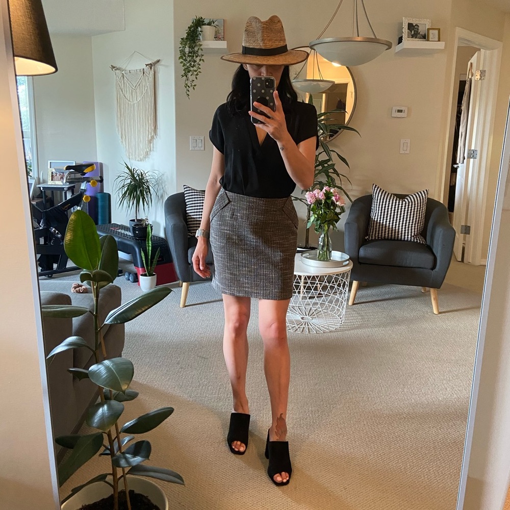 Grey mini skirt size s